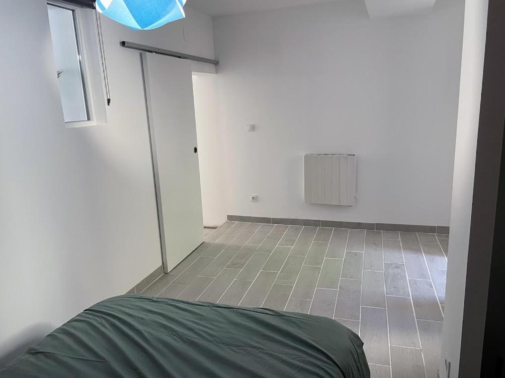 Le Cosy - T2 Avec Petite Cour Dans Centre Historique De Nerac Apartman Kültér fotó